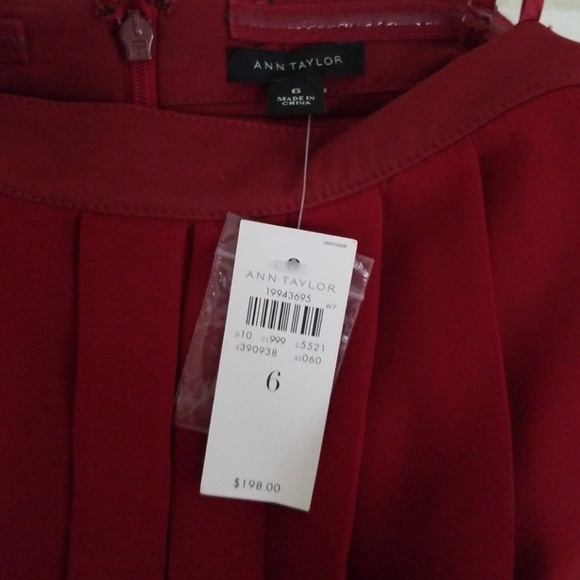 Ann Taylor burgundy dress - Picture 2 of 2